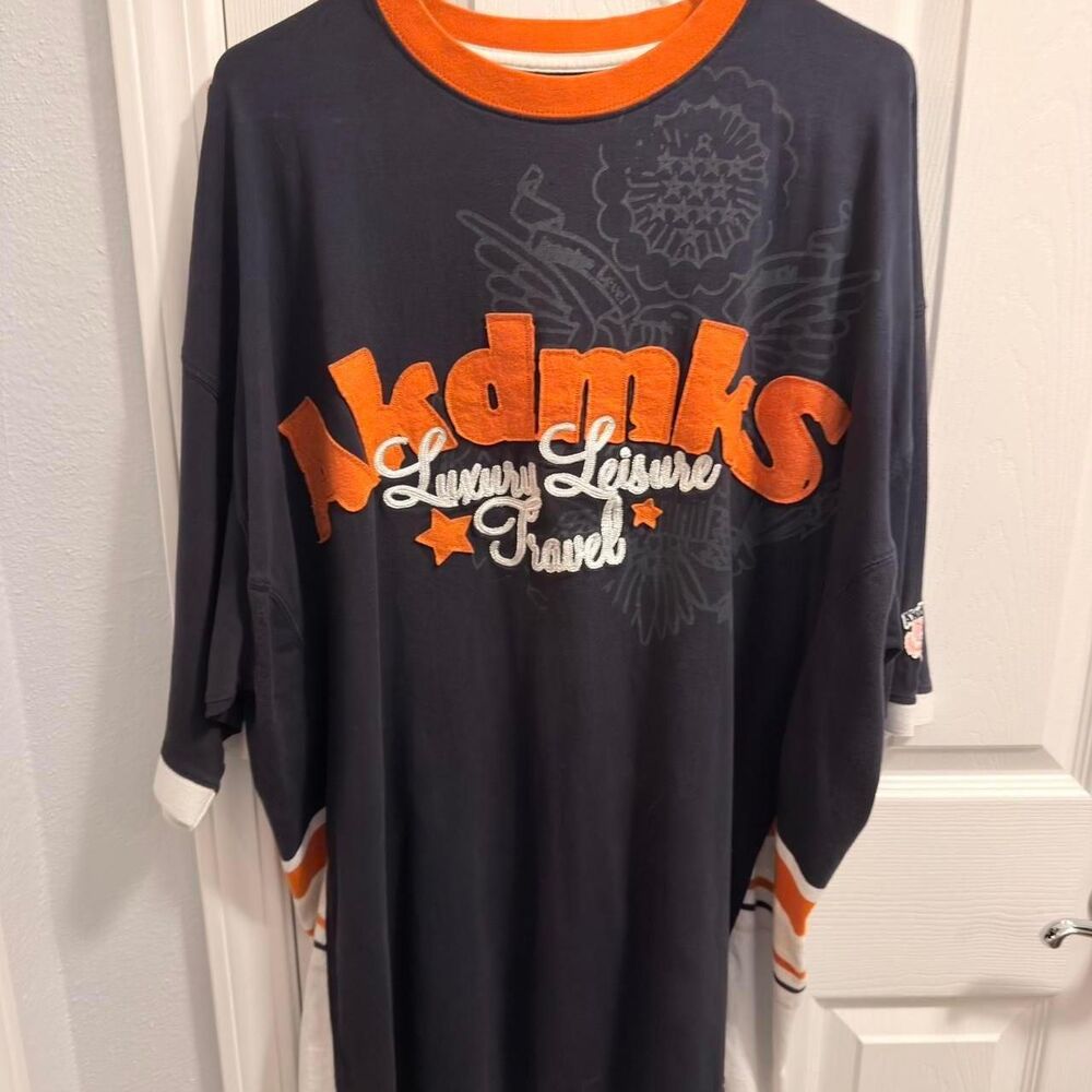 Akademiks Men's Black and Navy T-shirt